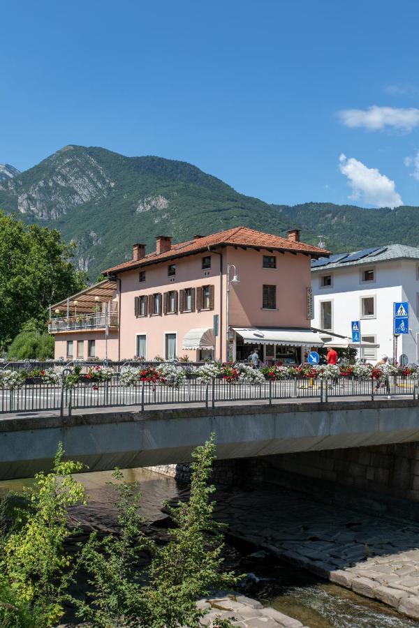 Appartamento Al Ponte Adiacente Al Parco, Vicino All'Ospedale E Centro Trente Buitenkant foto